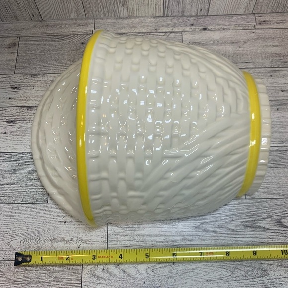 Vintage Haeger Pottery Wall Pocket Vase - Picture 10 of 11